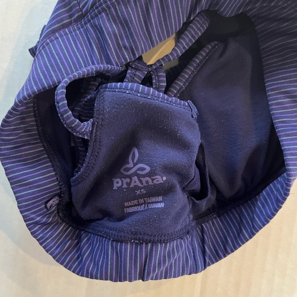 Prana Dreaming sports bra purple striped strappy caged back V neck size XS - Picture 6 of 8